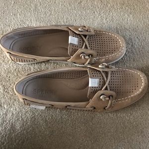 Sperry Topsider - women’s size 8